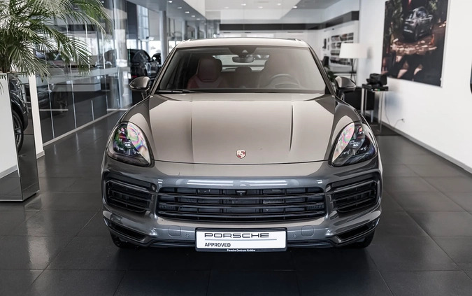 Porsche Cayenne cena 399000 przebieg: 67562, rok produkcji 2020 z Sępopol małe 277